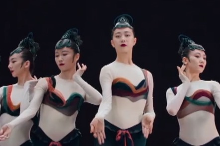 Artist Feng Ying: When ballet meets Dunhuang