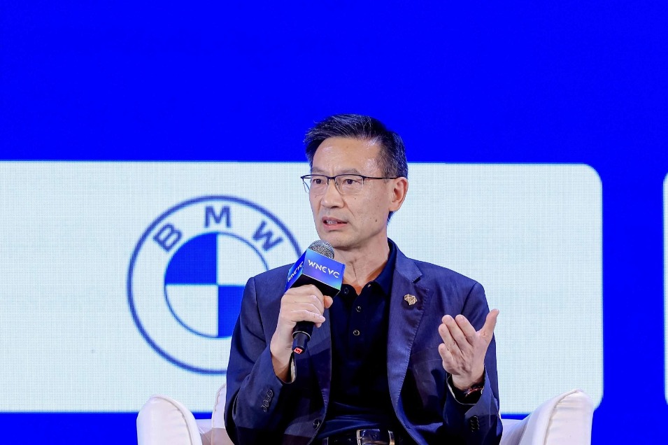 Cars to become large-scale AI agents, says Horizon exec