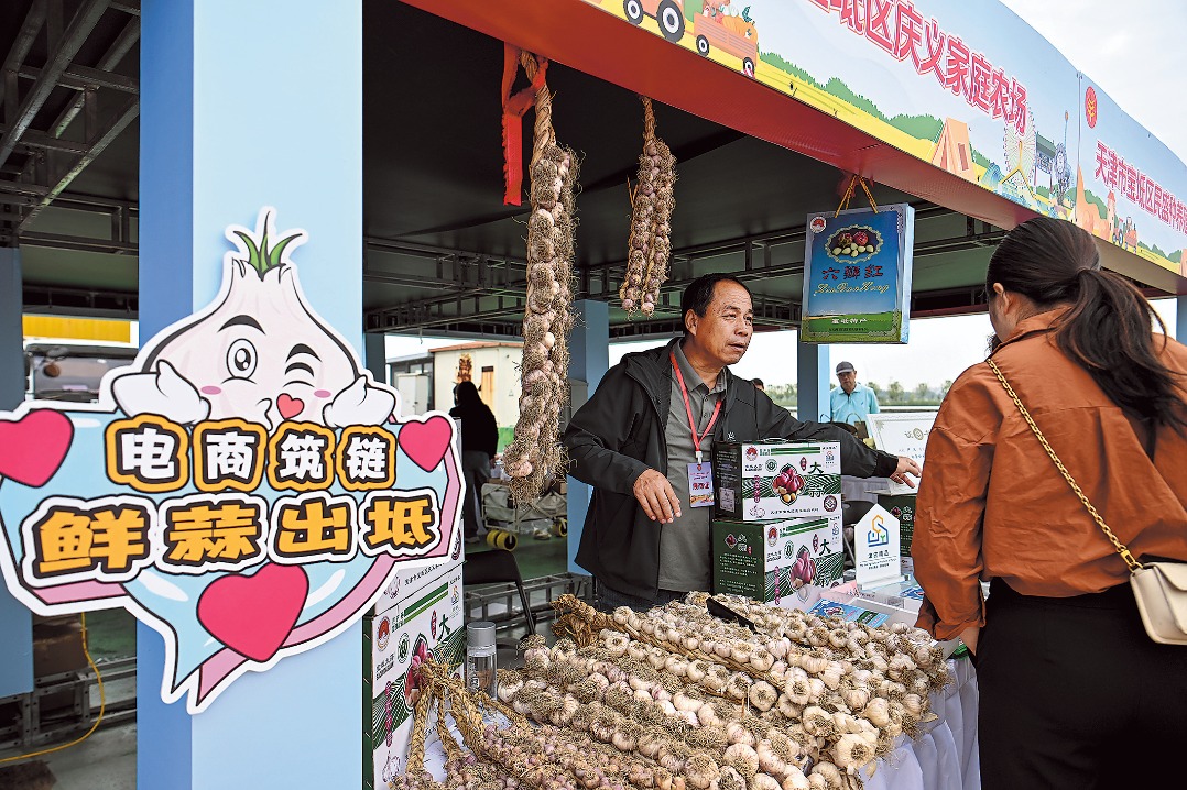 Harvest festival becomes a feast for farmers and consumers