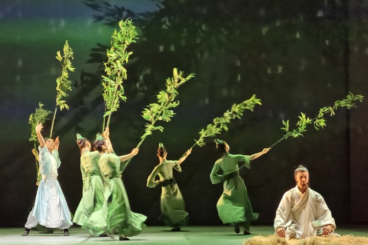 Philosophy meets art: Dance drama illuminates Wuhan