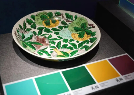 Exploring beauty of traditional Chinese colors via Nanjing Museum collections