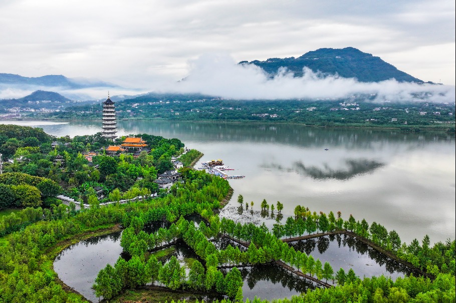 China unveils regulation on ecological environment monitoring