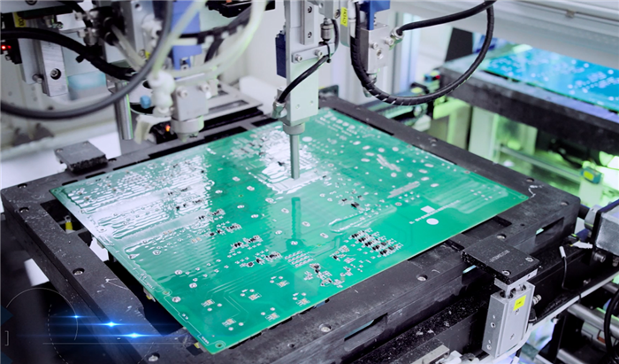 China-built next-gen AI module unveiled by charging network provider