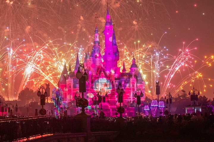 Shanghai Disney Resort Mickey & Minnie birthday celebration