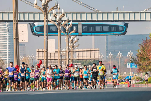 光谷马拉松3_副本.jpg