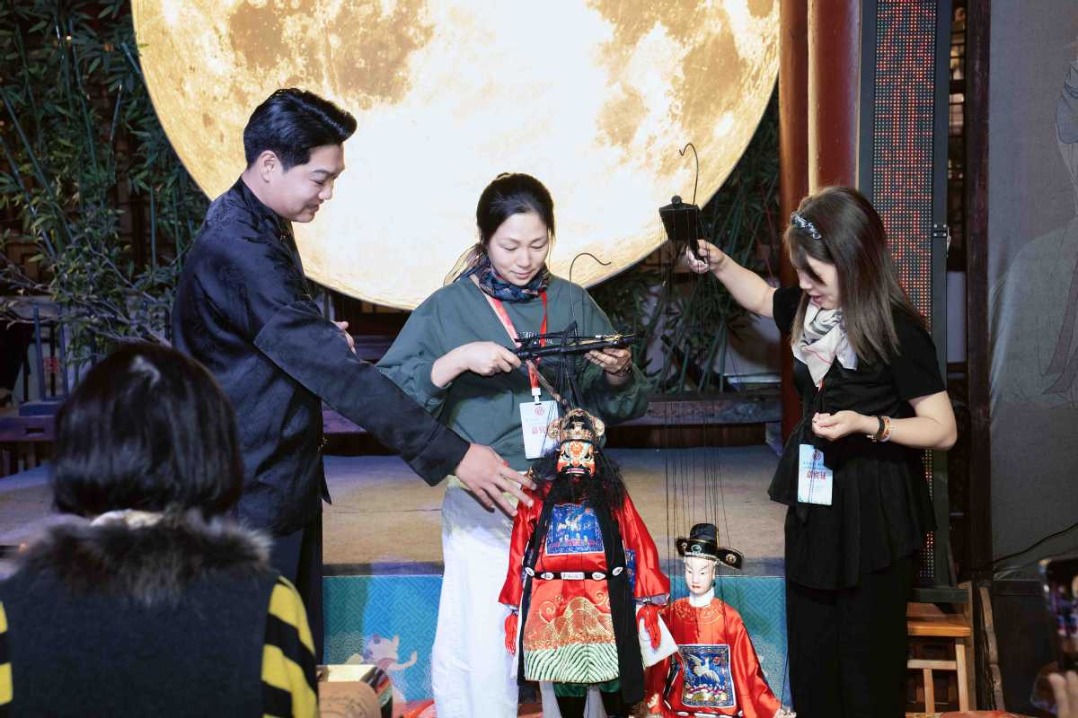 Tea bonds bring cross-Strait couples closer