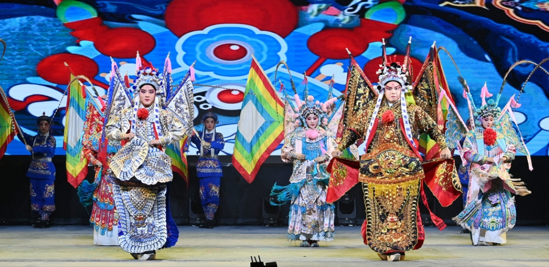Traditional opera week opens in Zhangzhou