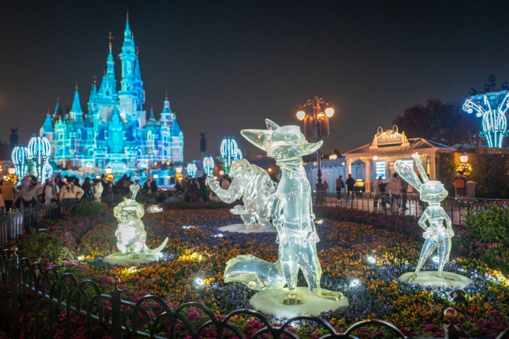 Ice sculptures of Zootopia characters debut at Shanghai Disney Resort
