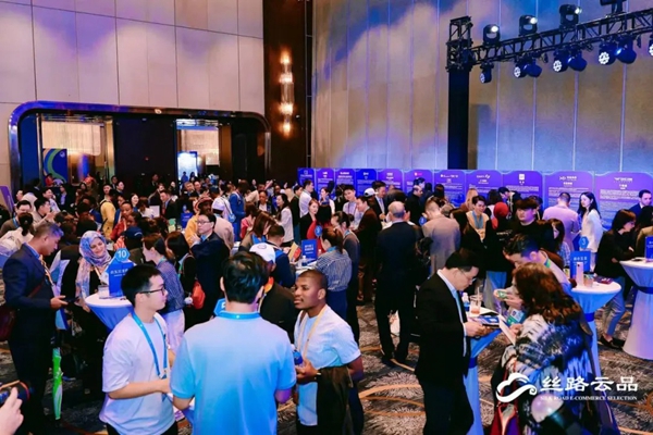 Hongqiao pioneers in Silk Road e-commerce development