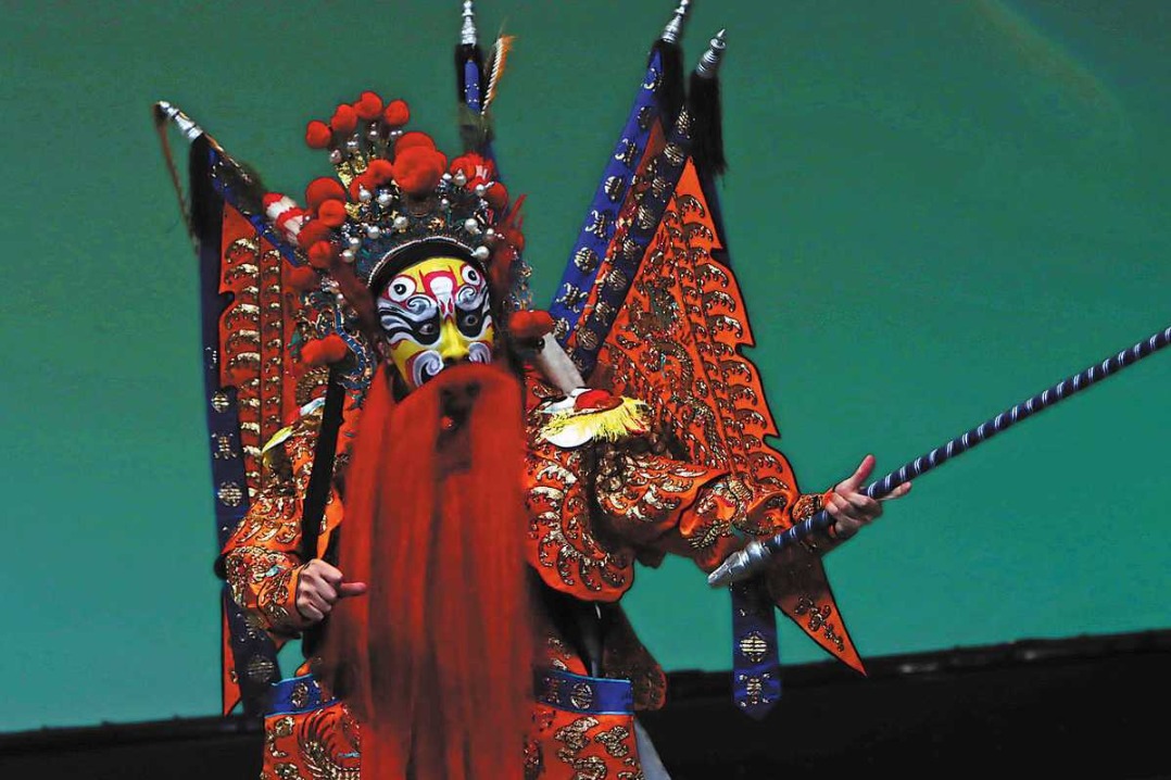 Young Japanese holds deep affection for Peking Opera