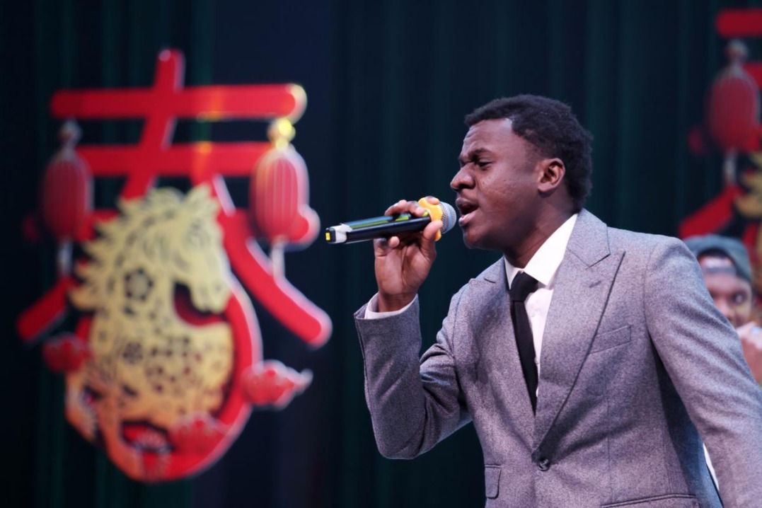 International students celebrate New Year in Shanxi gala