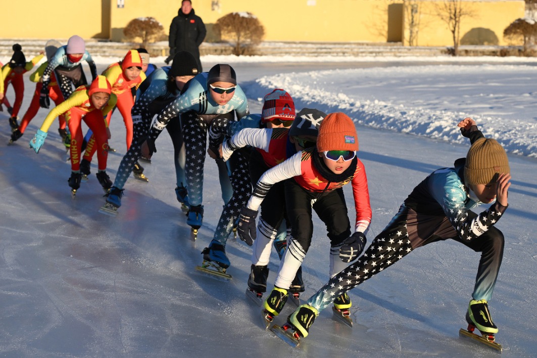 Xinjiang highlights education sector growth over past decade