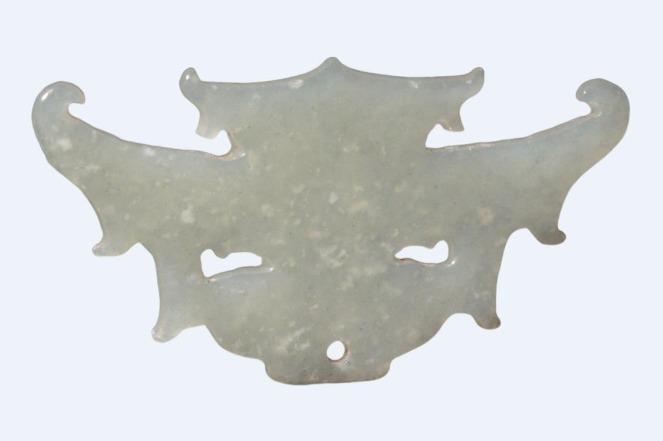 Jade treasure from Taosi site with a serene and mysterious mien