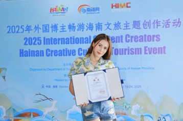 Young Ukrainian vlogger documents life in China