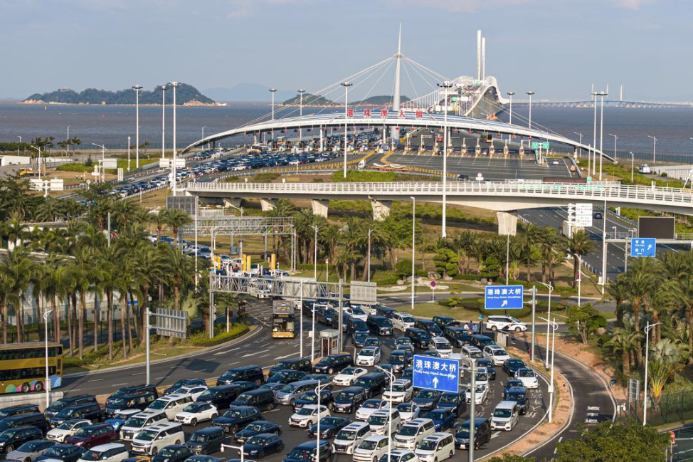 Zhuhai port crossings surpass 100 million travelers