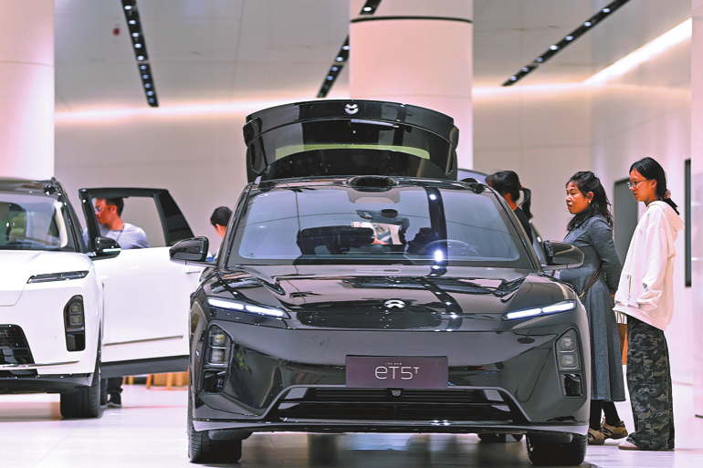 Green, smart goods boosted by trade-ins