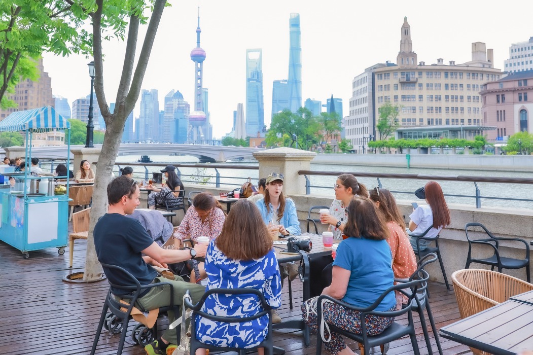 Shanghai sees record-high expat accommodation registrations in 2025