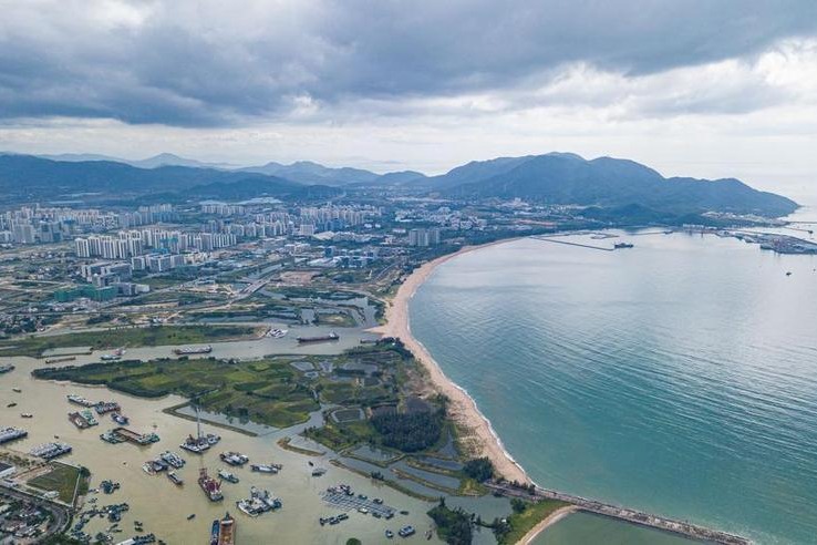 China's commerce ministry to boost consumption, opening-up in 2026