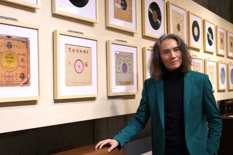 Old vinyls reflect modern desire for music
