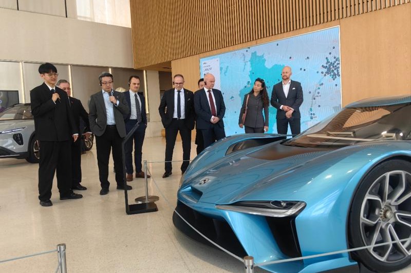 Profit rebound boosts foreign industrial firms