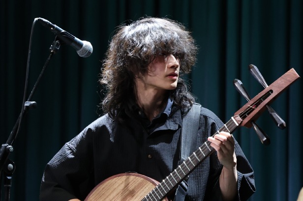 Musician reinvents ancient instrument