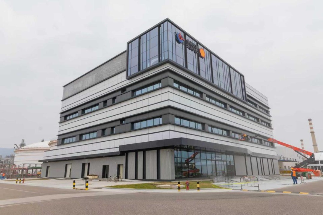 Huizhou takes major step forward as petrochemical hotspot