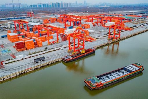 Key inland port turns into global trade artery