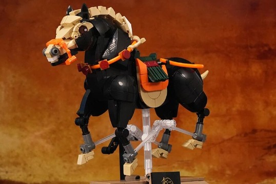 NMOC's dark horse-themed cultural creative products go viral