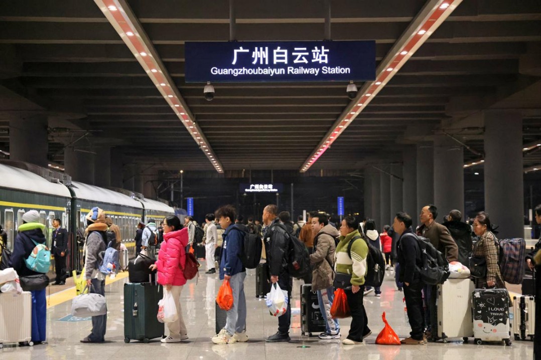 Guangdong sees surge in holiday arrivals as travel pattern shifts