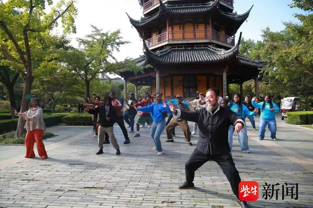 Young Chinese, US students forge friendships through cultural exchanges