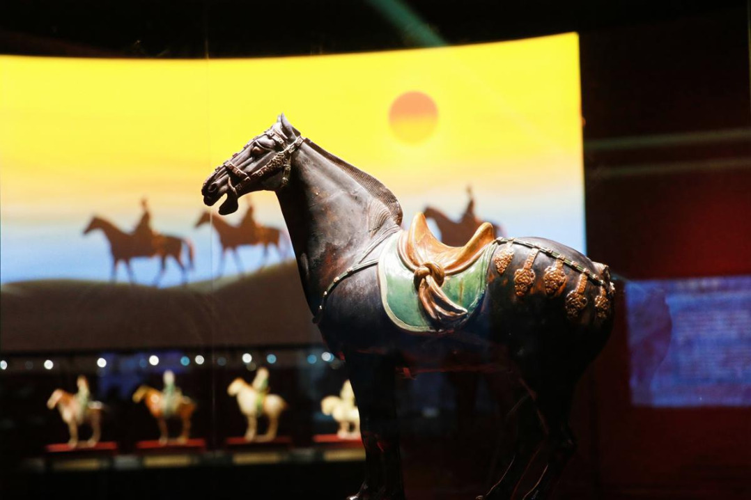 Galloping Wonders: Shanghai museum unveils Year of the Horse exhibition