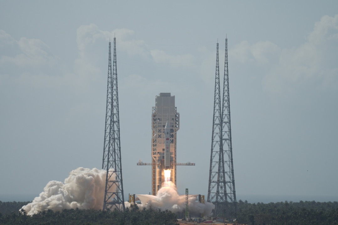 China comes a step closer to crewed moon mission