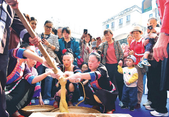 Longsheng's agri-culture-tourism roadshow wows Greater Bay Area