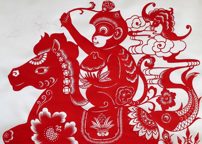 Traditional crafts in Qingdao welcome Year of the Horse