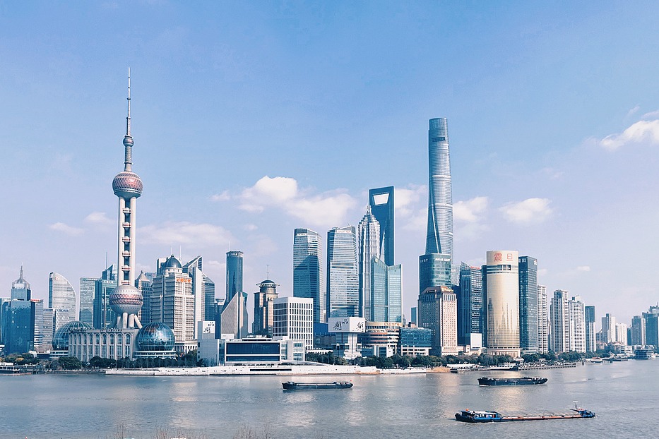 China shares market opportunities with global firms