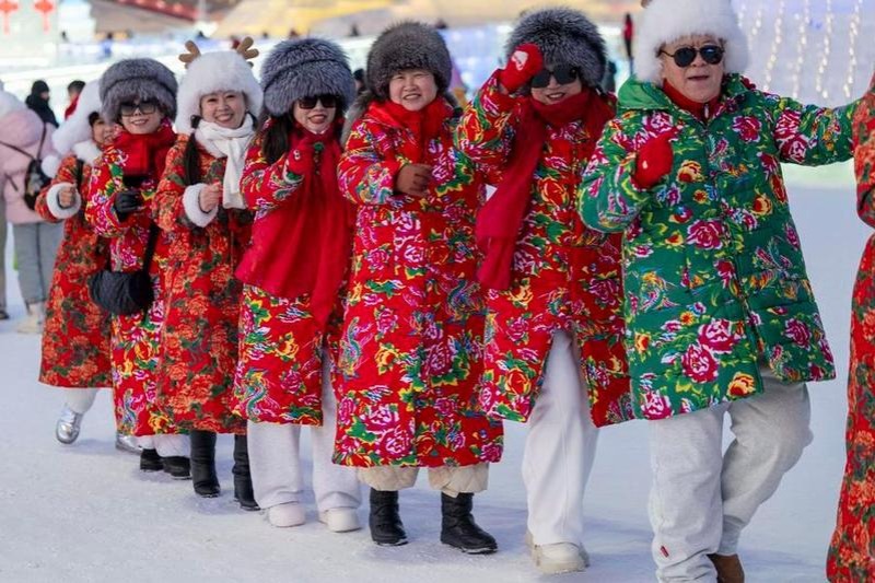 China sees record number of enterprises in ice and snow tourism