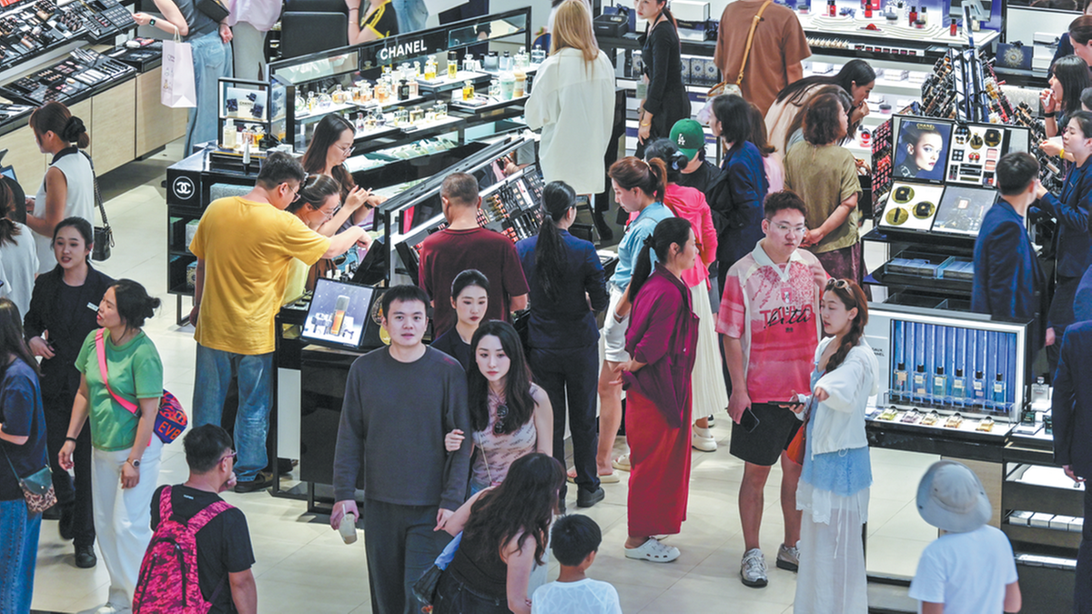 Hainan FTP residents can now buy imported goods tax-free