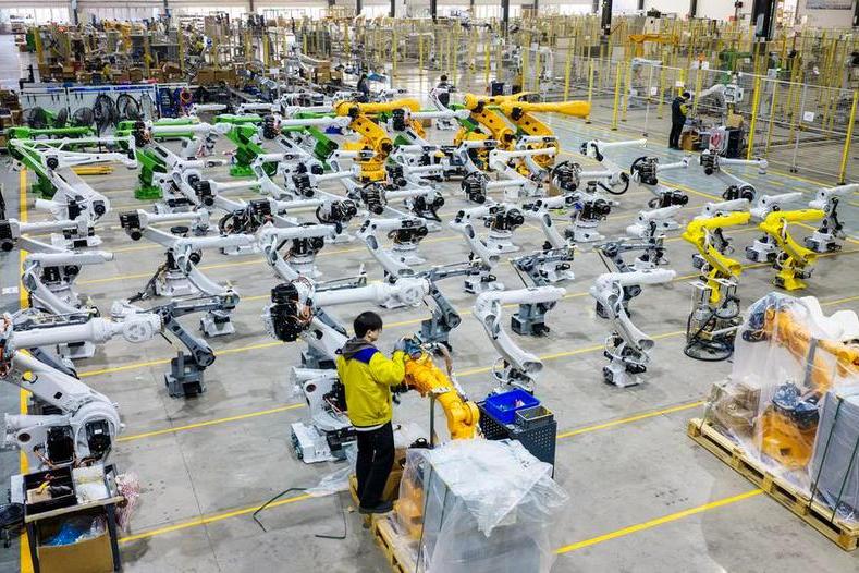 China's tax data reveals accelerated transformation in manufacturing sector