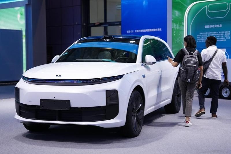 Global exec hails Chinese EVs as auto industry game changer