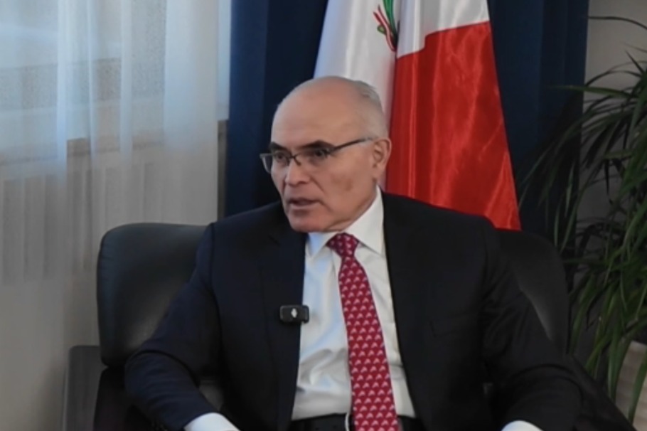 Peru's ambassador to China praises Huawei