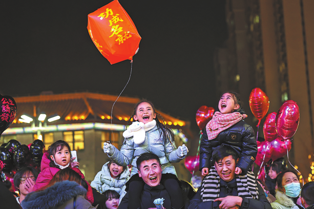 'Emotional spending' a touch of holiday luxury