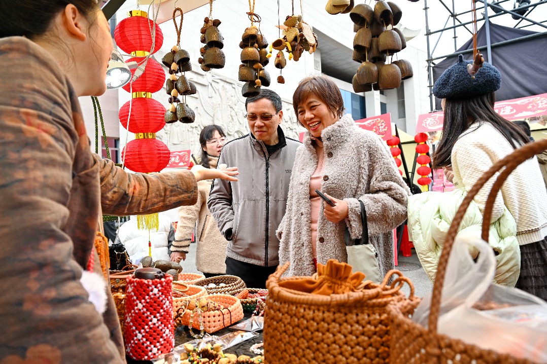 Stimulating shopping sprees still key