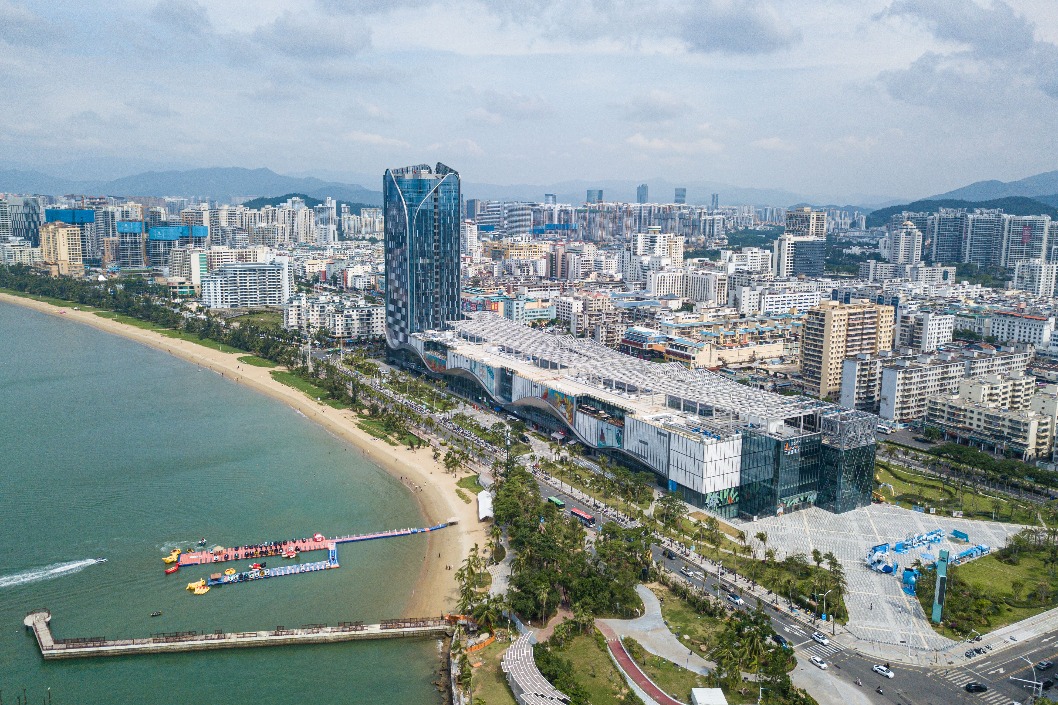 China vows to open up further, with Hainan Free Trade Port serving as new global gateway