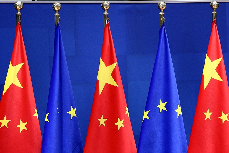 China ready to expand cooperation with Europe: spokesman