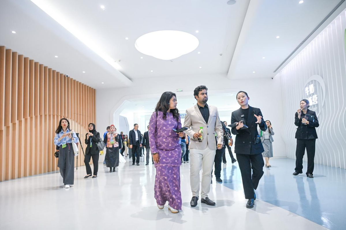 Yili team awarded 2025 March 8 Women's Civilization Post