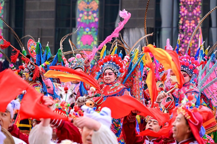 Folk performances continue to bless the New Year