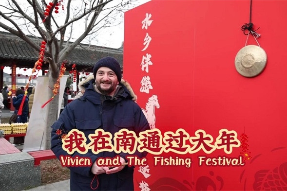 Frenchman dives into fishing festival in Nantong