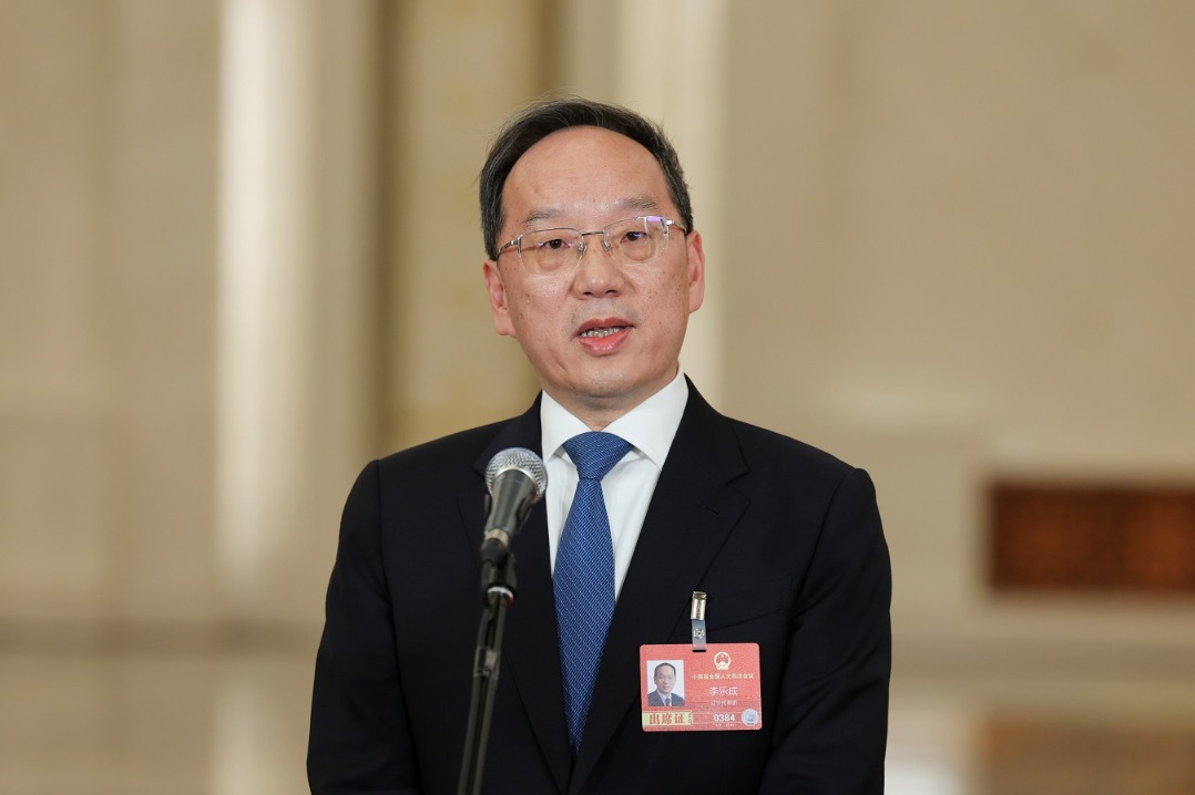 China to intensify R&D in artificial intelligence