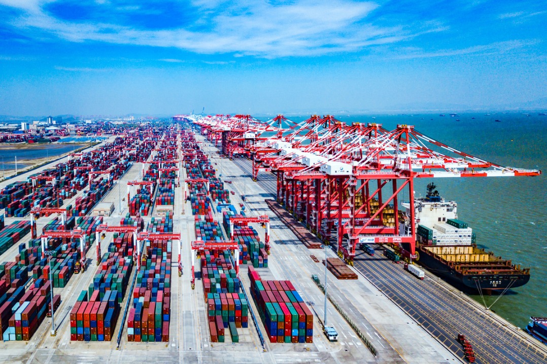 China eyes more balanced trade for economic resilience
