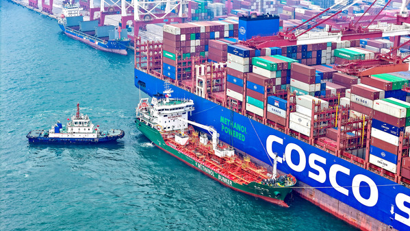 SPG completes first ship-to-ship green methanol bunkering